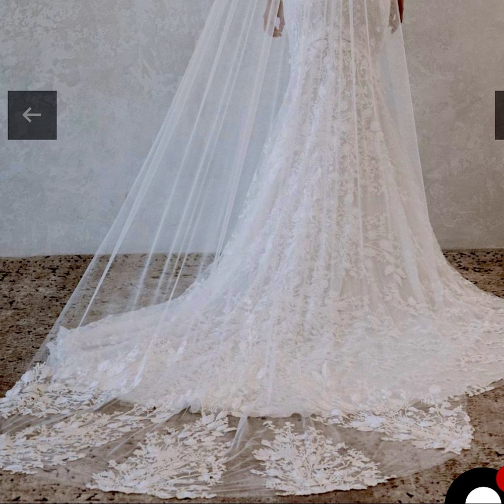 Made With Love, Penny veil. Perfect condition.